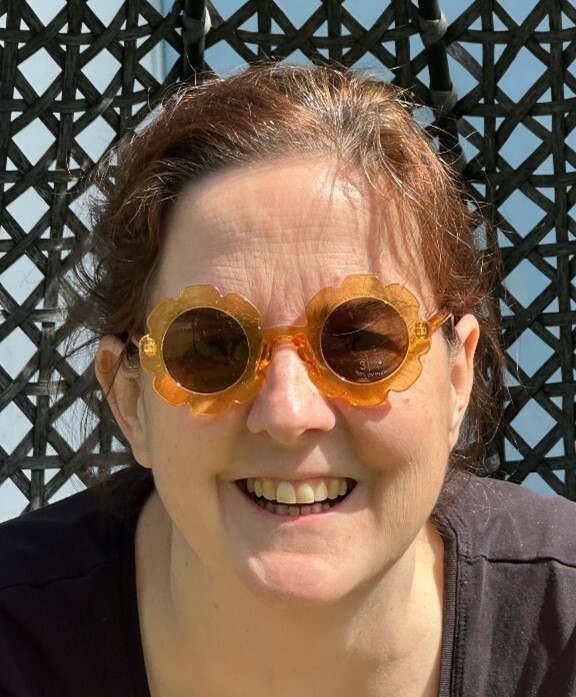 Christine Singer